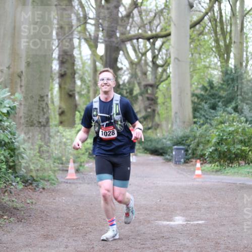 13.04.2025 - Hammer Lauf Jannik Wohlers http://msf.ph/oto/7639347 13.04.2025 12:17:33 Laufen 1028 meine-sportfotos.de