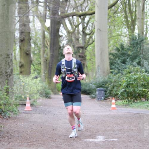 13.04.2025 - Hammer Lauf Jannik Wohlers http://msf.ph/oto/7639361 13.04.2025 12:17:33 Laufen 1028 meine-sportfotos.de