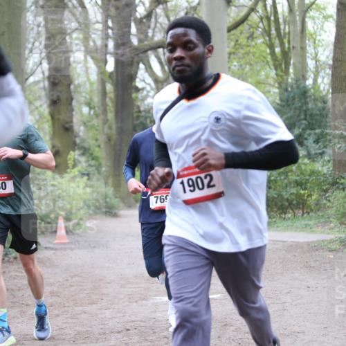13.04.2025 - Hammer Lauf Jannik Wohlers http://msf.ph/oto/7639377 13.04.2025 10:08:23 Laufen 330, 769, 1902 meine-sportfotos.de
