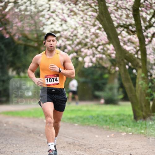 13.04.2025 - Hammer Lauf Dr. Thomas Lammeyer http://msf.ph/oto/7639378 13.04.2025 10:08:26 Laufen 15, 1074 meine-sportfotos.de