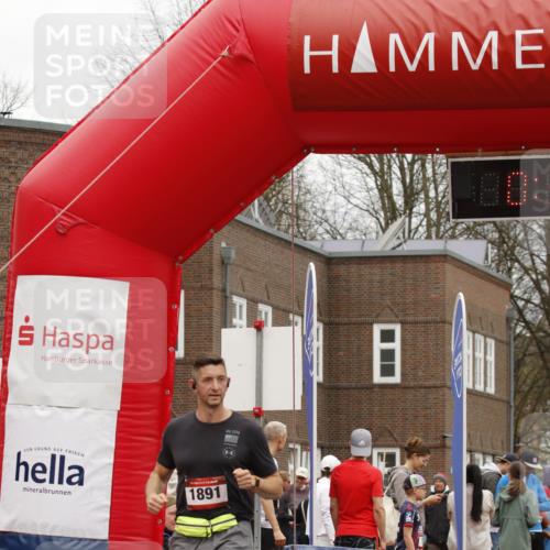 13.04.2025 - Hammer Lauf A. Gomolzig http://msf.ph/oto/7639443 13.04.2025 11:39:33 Ziel 319, 1891, 1898 meine-sportfotos.de