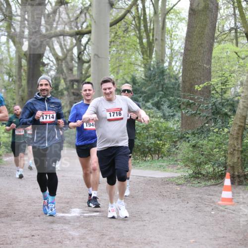 13.04.2025 - Hammer Lauf Jannik Wohlers http://msf.ph/oto/7639477 13.04.2025 10:08:19 Laufen 1715, 1964, 1714, 1949, 1716 meine-sportfotos.de