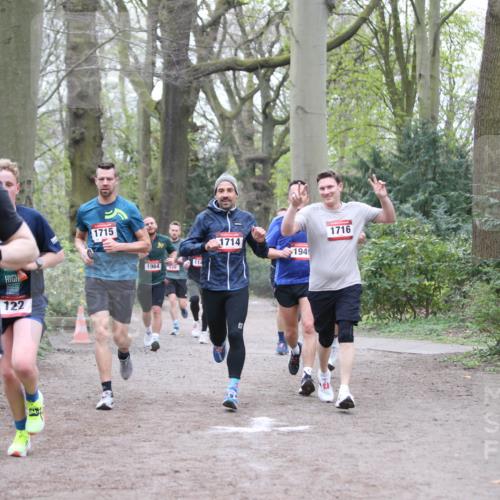 13.04.2025 - Hammer Lauf Jannik Wohlers http://msf.ph/oto/7639488 13.04.2025 10:08:18 Laufen 1110, 122, 1715, 1964, 30, 1714, 194, 114, 1716 meine-sportfotos.de