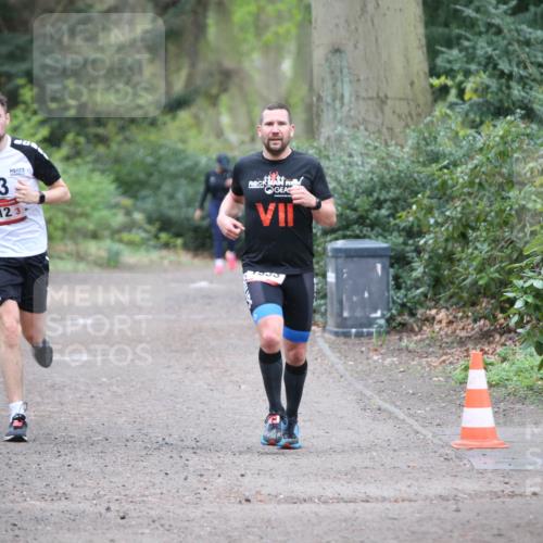 13.04.2025 - Hammer Lauf Jannik Wohlers http://msf.ph/oto/7639563 13.04.2025 12:15:16 Laufen 42, 13, 123 meine-sportfotos.de
