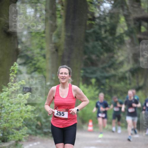 13.04.2025 - Hammer Lauf Jannik Wohlers http://msf.ph/oto/7639581 13.04.2025 10:08:07 Laufen 255 meine-sportfotos.de