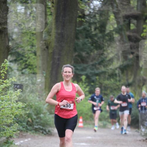 13.04.2025 - Hammer Lauf Jannik Wohlers http://msf.ph/oto/7639599 13.04.2025 10:08:07 Laufen 255 meine-sportfotos.de