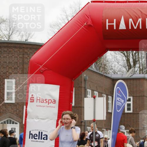 13.04.2025 - Hammer Lauf A. Gomolzig http://msf.ph/oto/7639602 13.04.2025 11:39:07 Ziel 5, 172 meine-sportfotos.de
