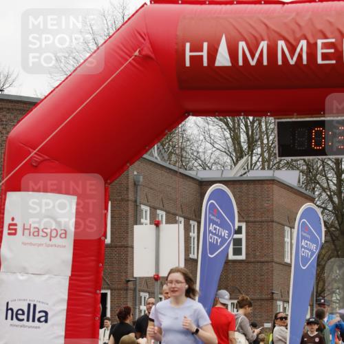 13.04.2025 - Hammer Lauf A. Gomolzig http://msf.ph/oto/7639609 13.04.2025 11:39:06 Ziel 5, 172 meine-sportfotos.de