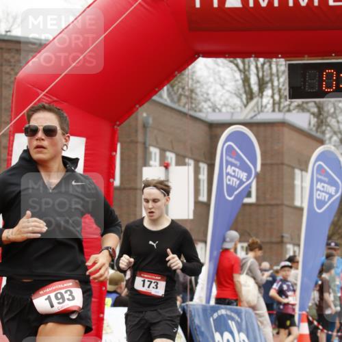 13.04.2025 - Hammer Lauf A. Gomolzig http://msf.ph/oto/7639636 13.04.2025 11:38:50 Ziel 160, 173, 193, 327 meine-sportfotos.de