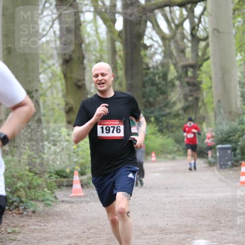13.04.2025 - Hammer Lauf Jannik Wohlers http://msf.ph/oto/7639674 13.04.2025 10:07:59 Laufen 197, 15, 1976 meine-sportfotos.de