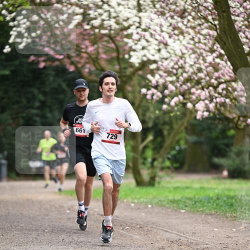 13.04.2025 - Hammer Lauf Dr. Thomas Lammeyer http://msf.ph/oto/7639677 13.04.2025 10:08:44 Laufen 661, 63, 729 meine-sportfotos.de