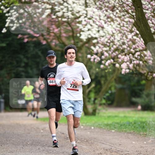 13.04.2025 - Hammer Lauf Dr. Thomas Lammeyer http://msf.ph/oto/7639682 13.04.2025 10:08:44 Laufen 661, 63, 729 meine-sportfotos.de