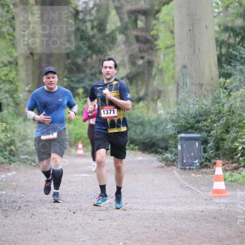 13.04.2025 - Hammer Lauf Jannik Wohlers http://msf.ph/oto/7639842 13.04.2025 12:12:35 Laufen 1371 meine-sportfotos.de