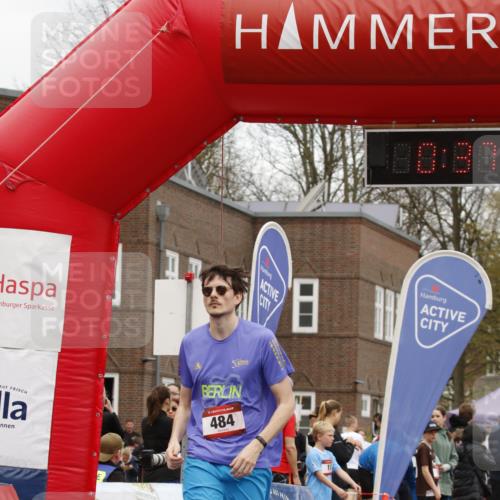 13.04.2025 - Hammer Lauf A. Gomolzig http://msf.ph/oto/7639877 13.04.2025 11:37:11 Ziel 484, 705 meine-sportfotos.de