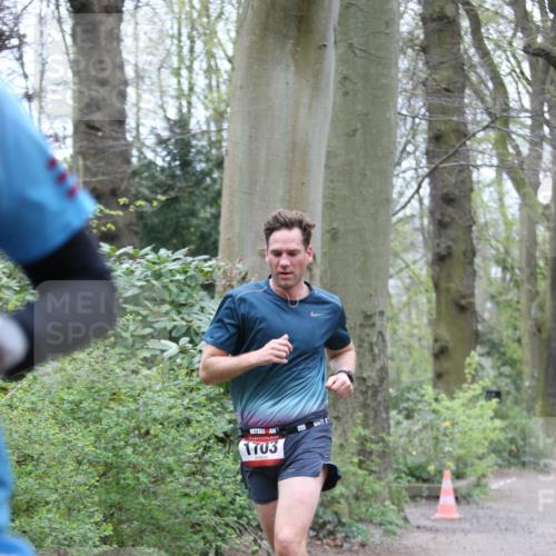 13.04.2025 - Hammer Lauf Jannik Wohlers http://msf.ph/oto/7639947 13.04.2025 10:07:32 Laufen 1703 meine-sportfotos.de