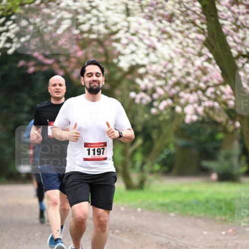 13.04.2025 - Hammer Lauf Dr. Thomas Lammeyer http://msf.ph/oto/7639952 13.04.2025 10:09:01 Laufen 15, 1197 meine-sportfotos.de