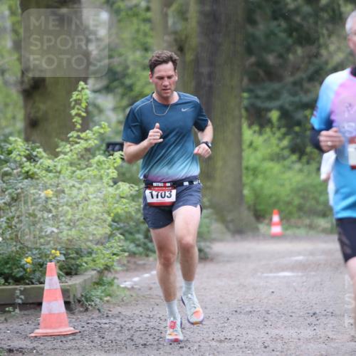 13.04.2025 - Hammer Lauf Jannik Wohlers http://msf.ph/oto/7639965 13.04.2025 10:07:29 Laufen 1703, 1824 meine-sportfotos.de