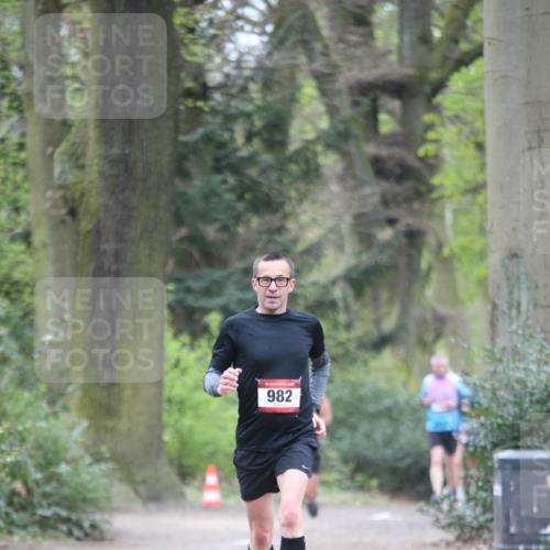 13.04.2025 - Hammer Lauf Jannik Wohlers http://msf.ph/oto/7640029 13.04.2025 10:07:18 Laufen 15, 982 meine-sportfotos.de