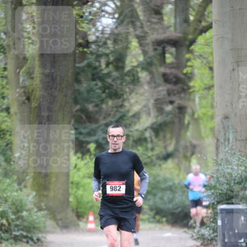 13.04.2025 - Hammer Lauf Jannik Wohlers http://msf.ph/oto/7640035 13.04.2025 10:07:18 Laufen 982 meine-sportfotos.de
