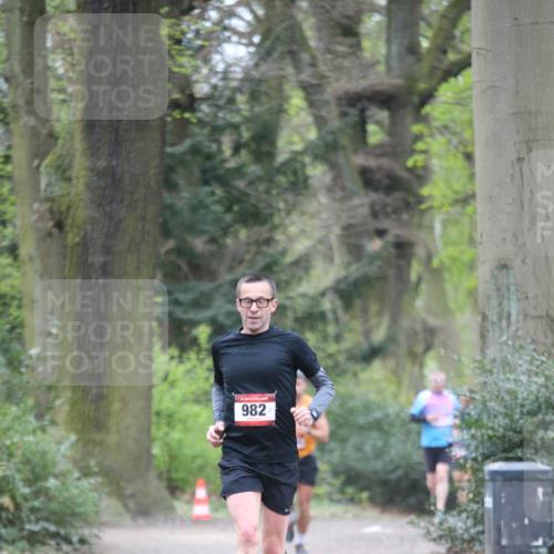 13.04.2025 - Hammer Lauf Jannik Wohlers http://msf.ph/oto/7640039 13.04.2025 10:07:18 Laufen 982 meine-sportfotos.de