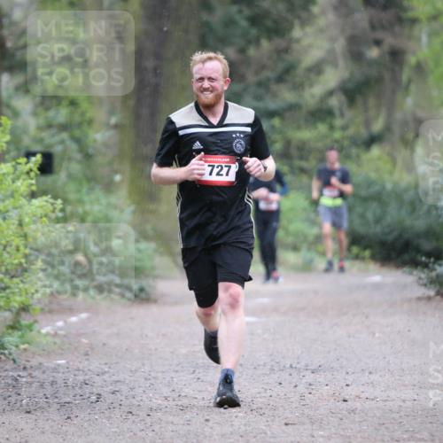 13.04.2025 - Hammer Lauf Jannik Wohlers http://msf.ph/oto/7640181 13.04.2025 12:11:27 Laufen 727 meine-sportfotos.de
