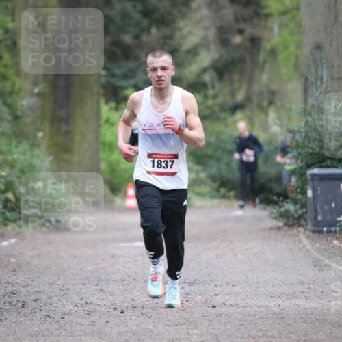 13.04.2025 - Hammer Lauf Jannik Wohlers http://msf.ph/oto/7640215 13.04.2025 12:11:23 Laufen 15, 1837 meine-sportfotos.de