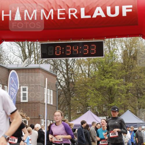 13.04.2025 - Hammer Lauf A. Gomolzig http://msf.ph/oto/7640262 13.04.2025 11:34:32 Ziel 174, 456, 459, 1776, 1946, 1947 meine-sportfotos.de