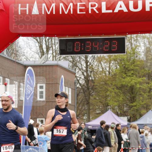 13.04.2025 - Hammer Lauf A. Gomolzig http://msf.ph/oto/7640287 13.04.2025 11:34:22 Ziel 167, 524, 617, 1945 meine-sportfotos.de