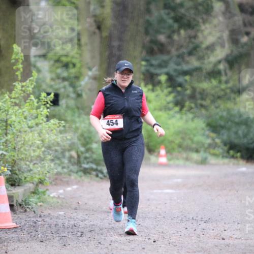 13.04.2025 - Hammer Lauf Jannik Wohlers http://msf.ph/oto/7640303 13.04.2025 12:10:46 Laufen 454 meine-sportfotos.de