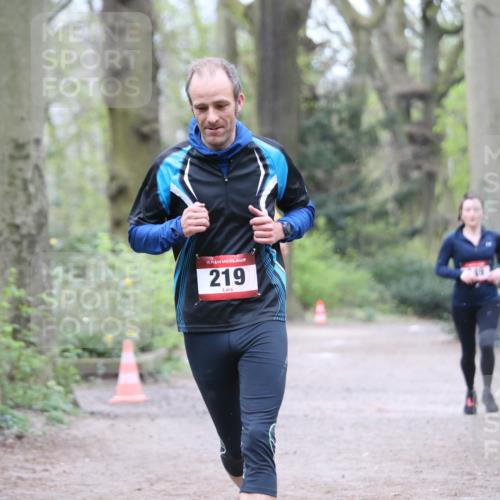 13.04.2025 - Hammer Lauf Jannik Wohlers http://msf.ph/oto/7640305 13.04.2025 10:06:38 Laufen 15, 219 meine-sportfotos.de