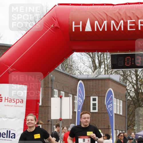 13.04.2025 - Hammer Lauf A. Gomolzig http://msf.ph/oto/7640326 13.04.2025 11:34:13 Ziel 8, 599, 617 meine-sportfotos.de