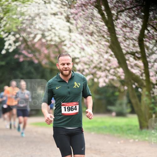 13.04.2025 - Hammer Lauf Dr. Thomas Lammeyer http://msf.ph/oto/7640441 13.04.2025 10:09:29 Laufen 15, 1964 meine-sportfotos.de