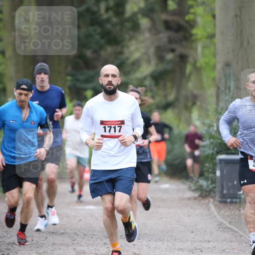 13.04.2025 - Hammer Lauf Jannik Wohlers http://msf.ph/oto/7640549 13.04.2025 10:06:17 Laufen 09, 15, 1717, 390 meine-sportfotos.de
