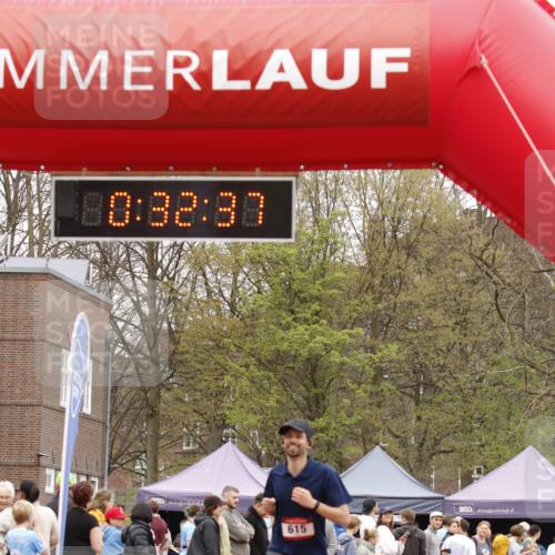 13.04.2025 - Hammer Lauf A. Gomolzig http://msf.ph/oto/7640591 13.04.2025 11:32:36 Ziel 218, 615, 1772 meine-sportfotos.de