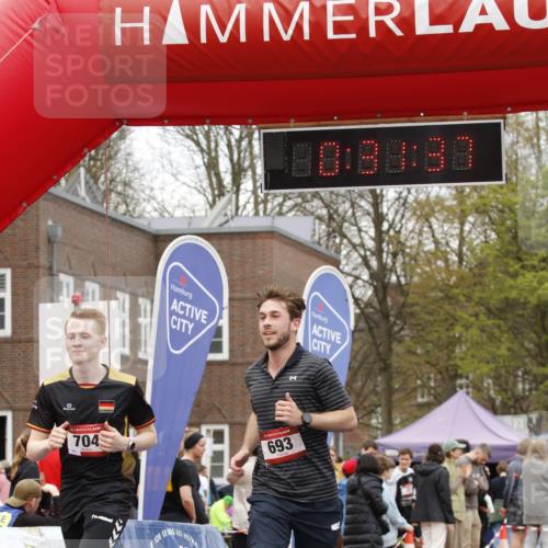 13.04.2025 - Hammer Lauf A. Gomolzig http://msf.ph/oto/7640729 13.04.2025 11:31:36 Ziel 109, 693, 704 meine-sportfotos.de