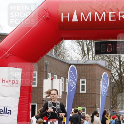 13.04.2025 - Hammer Lauf A. Gomolzig http://msf.ph/oto/7640749 13.04.2025 11:31:28 Ziel 15, 178, 897 meine-sportfotos.de
