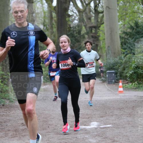13.04.2025 - Hammer Lauf Jannik Wohlers http://msf.ph/oto/7640841 13.04.2025 10:05:37 Laufen 1066 meine-sportfotos.de