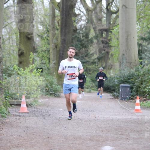 13.04.2025 - Hammer Lauf Jannik Wohlers http://msf.ph/oto/7640862 13.04.2025 12:08:29 Laufen 485, 476 meine-sportfotos.de