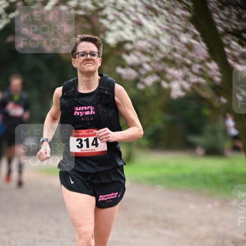 13.04.2025 - Hammer Lauf Dr. Thomas Lammeyer http://msf.ph/oto/7640863 13.04.2025 10:09:46 Laufen 11, 0, 15, 314, 0 meine-sportfotos.de