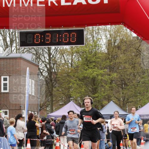 13.04.2025 - Hammer Lauf A. Gomolzig http://msf.ph/oto/7640878 13.04.2025 11:30:59 Ziel 251, 322, 670, 945, 1002, 1267, 1896 meine-sportfotos.de