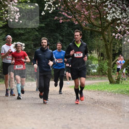 13.04.2025 - Hammer Lauf Dr. Thomas Lammeyer http://msf.ph/oto/7640890 13.04.2025 10:09:48 Laufen 718, 624, 1039, 742 meine-sportfotos.de