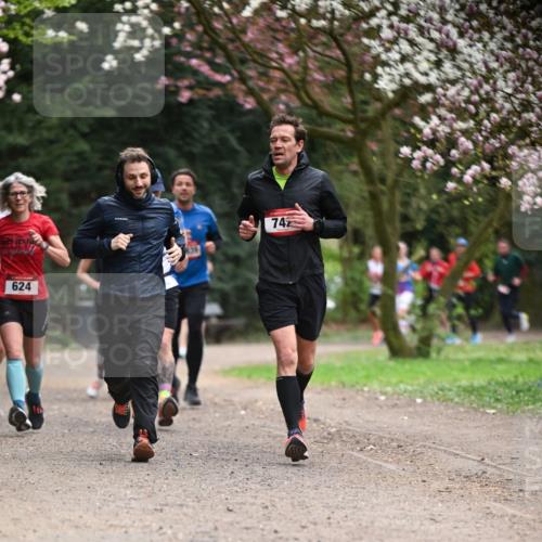 13.04.2025 - Hammer Lauf Dr. Thomas Lammeyer http://msf.ph/oto/7640910 13.04.2025 10:09:49 Laufen 742, 624 meine-sportfotos.de