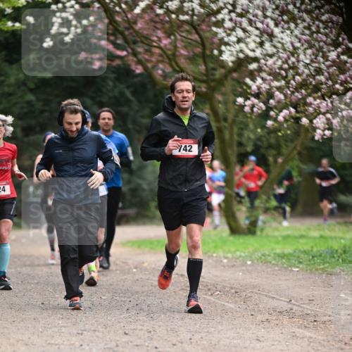 13.04.2025 - Hammer Lauf Dr. Thomas Lammeyer http://msf.ph/oto/7640927 13.04.2025 10:09:49 Laufen 24, 742 meine-sportfotos.de