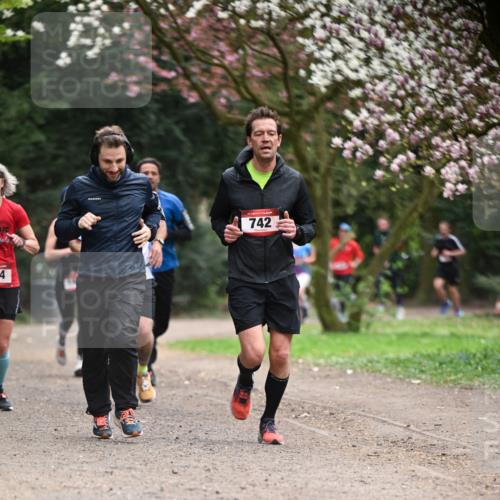 13.04.2025 - Hammer Lauf Dr. Thomas Lammeyer http://msf.ph/oto/7640933 13.04.2025 10:09:49 Laufen 4, 742 meine-sportfotos.de