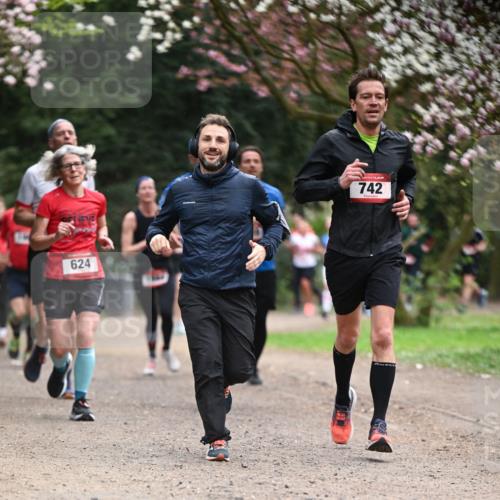 13.04.2025 - Hammer Lauf Dr. Thomas Lammeyer http://msf.ph/oto/7640939 13.04.2025 10:09:50 Laufen 624, 742 meine-sportfotos.de