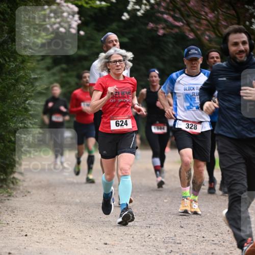 13.04.2025 - Hammer Lauf Dr. Thomas Lammeyer http://msf.ph/oto/7640955 13.04.2025 10:09:51 Laufen 15, 624, 19424, 328 meine-sportfotos.de