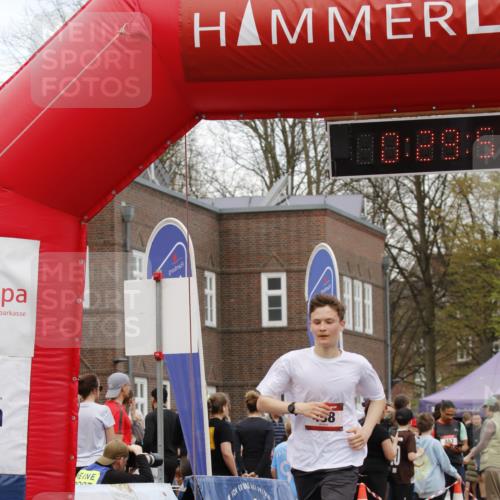 13.04.2025 - Hammer Lauf A. Gomolzig http://msf.ph/oto/7641002 13.04.2025 11:29:57 Ziel 468, 950, 1139 meine-sportfotos.de