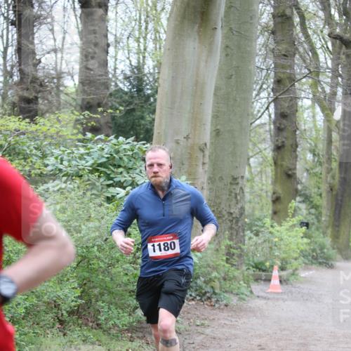13.04.2025 - Hammer Lauf Jannik Wohlers http://msf.ph/oto/7641005 13.04.2025 10:05:03 Laufen 1180 meine-sportfotos.de
