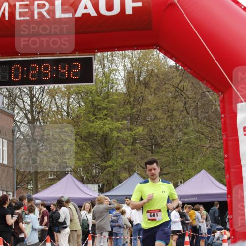 13.04.2025 - Hammer Lauf A. Gomolzig http://msf.ph/oto/7641034 13.04.2025 11:29:40 Ziel 601 meine-sportfotos.de