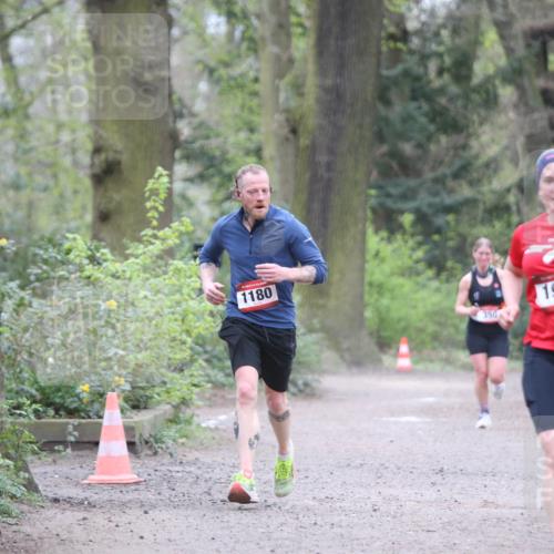 13.04.2025 - Hammer Lauf Jannik Wohlers http://msf.ph/oto/7641036 13.04.2025 10:05:00 Laufen 1180, 350, 1978 meine-sportfotos.de